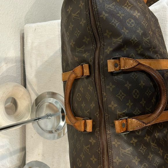 Louis Vuitton Monogram Keepall 50 - Picture 15 of 17